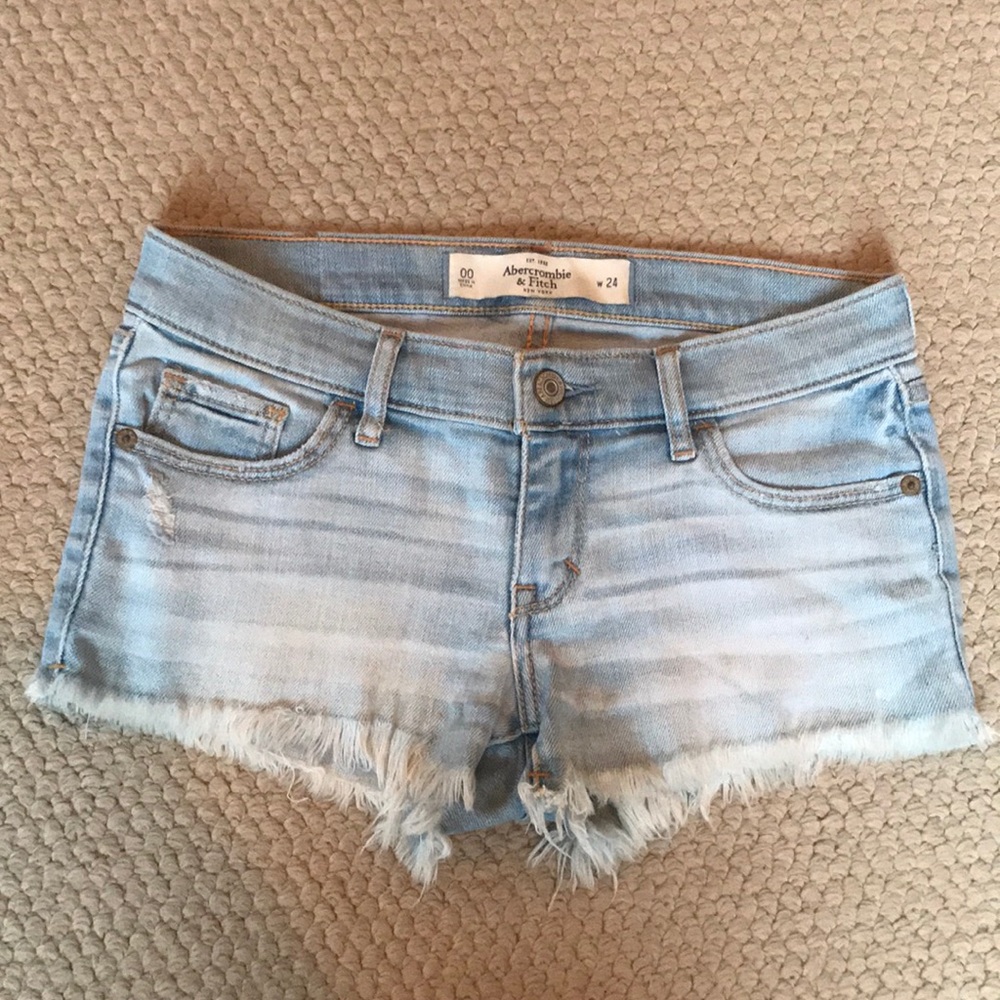 Light Wash Abercrombie&Fitch Jean Shorts